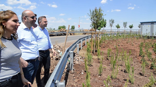 ​Diyarbakır büyükşehir Genel Sekreteri Çiftçi çalışmaları inceledi