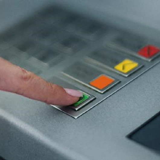 6 ATM’ye çekiçli saldırı düzenlendi