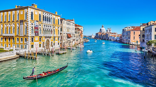 Venedik'te 2023'ten itibaren turistlerden giriş ücreti alınacak
