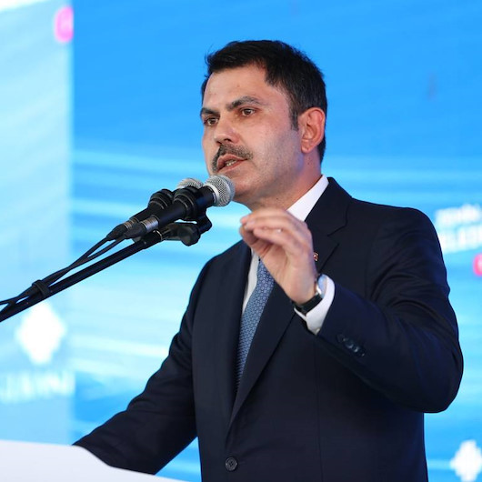 Bakan Kurum: Bizdeki muhalefet görmüyor iftira atıyor
