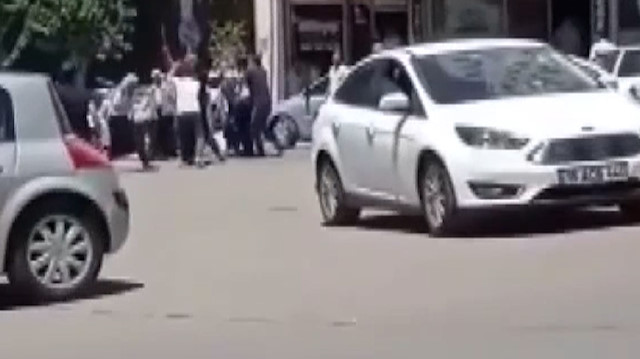 Şanlıurfa'da akrabaların arazi kavgası kamerada
