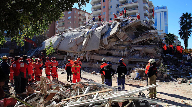 İzmir depreminde yıkılan Rıza Bey Apartmanı davasında 'takdiriilahi' tartışması