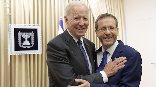 Biden, İsrail Cumhurbaşkanı Herzog ile bir araya geldi.