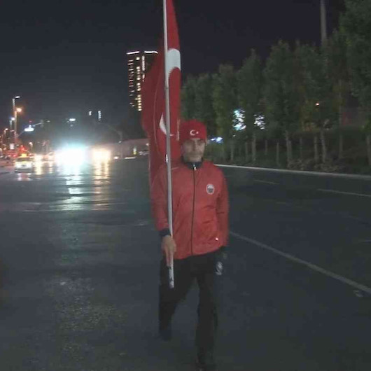 15 Temmuz Şehitleri anısına sekiz saatlik yürüyüş