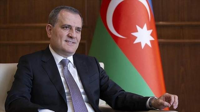وزيرا خارجية أذربيجان وأرمينيا يعقدان لقاء ثنائيا في جورجيا