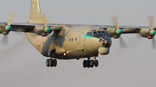 Antonov An-12