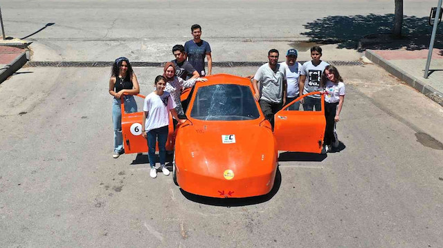 Öğrencilerin ürettiği otomobil