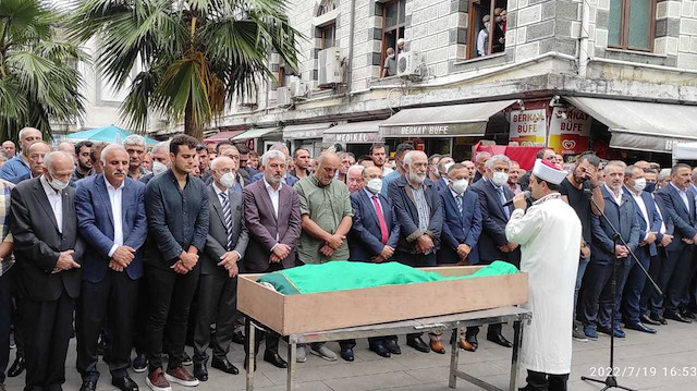 İçişleri Bakanı Soylu'nun kuzeninin cenazesi Trabzon'da defnedildi.