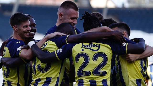 Jorge Jesus yönetimindeki Fenerbahçe, hazırlık maçlarında başarılı bir grafik çizdi.