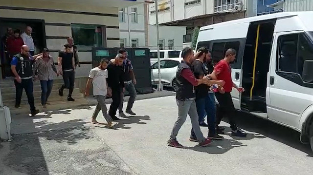 Adana'da uyuşturucu çetesinin lideri savcı kuryeleri polis çıktı