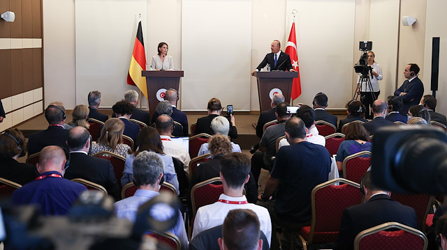 Dışişleri Bakanı Çavuşoğlu, Alman mevkidaşı Baerbock'la ortak basın toplantısında konuştu