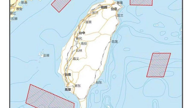 Pelosi'nin Tayvan ziyaretine başlamasından hemen sonra Tayvan adası çevresinde büyük çaplı askeri tatbikat başlatan Çin Halk Kurtuluş Ordusunun (PLA), adanın etrafındaki 6 bölgede, yarından 7 Ağustos'a kadar gerçek atışların da yapılacağı tatbikatlar gerçekleştirmesi bekleniyor.
