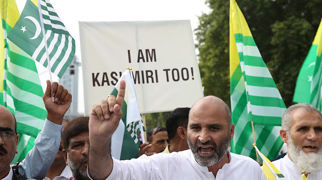 Keşmir'in özel statüsünün kaldırılmasının 3. yılında İslamabad'da dayanışma yürüyüşü yapıldı