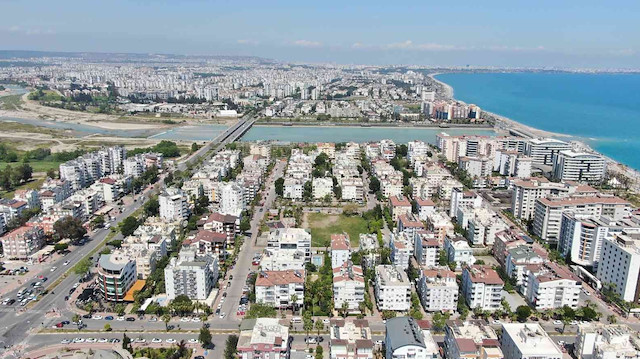 3 bin liralık evin 30 bin liraya verildiği Antalya’da kira balonu patladı: Fiyatlar hızla düşüşe geçti