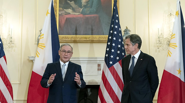 Filipinler ve ABD temsilcileri