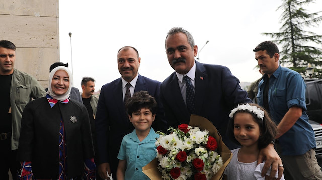 Milli Eğitim Bakanı Mahmut Özer Sakarya'da.