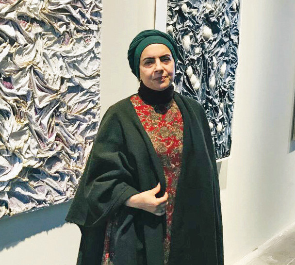 Hülya YazıcınKüratör/Ressam
