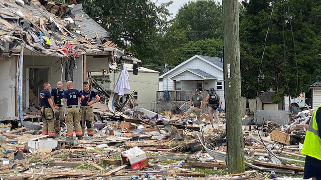 ABD'de evde meydana gelen patlamada 3 kişi öldü, 40 ev hasar gördü