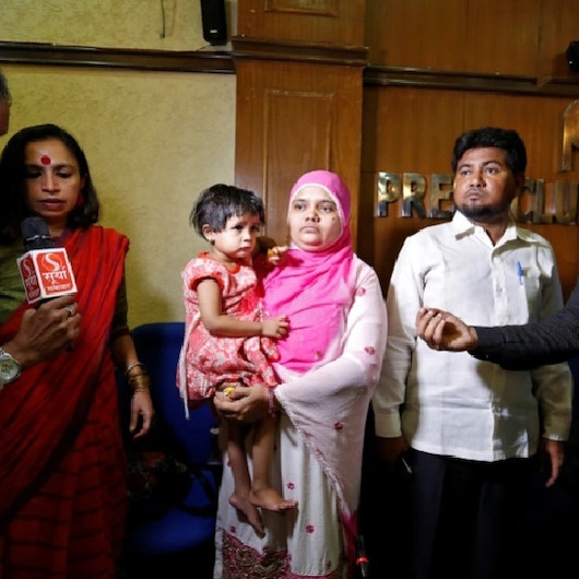 الهند تطلق سراح 11 محكومًا بالمؤبد بسبب اغتصابهم امرأة مسلمة وقتل طفلتها