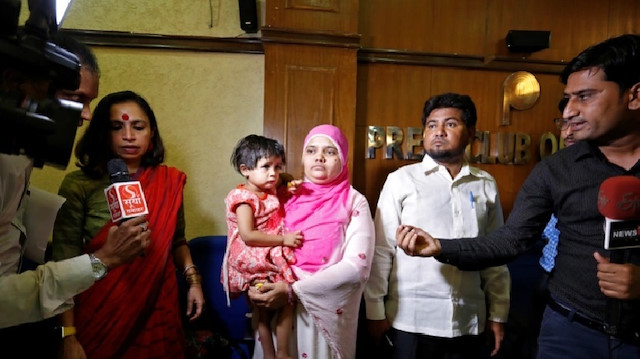 ​الهند تطلق سراح 11 محكومًا بالمؤبد بسبب اغتصابهم امرأة مسلمة وقتل طفلتها