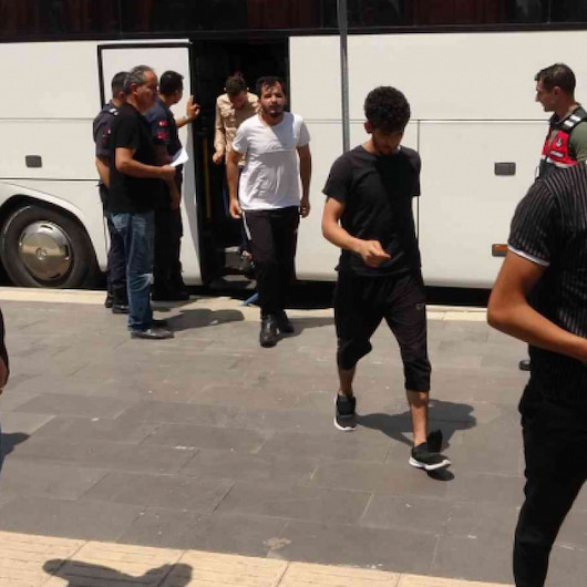Kırklareli'nde yasa dışı yollarla yurda giren 20 düzensiz göçmen yakalandı