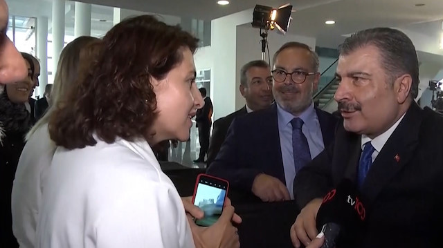 Sağlık Bakanı Koca'dan asistan hekimlerin nöbet sayılarıyla ilgili açıklama