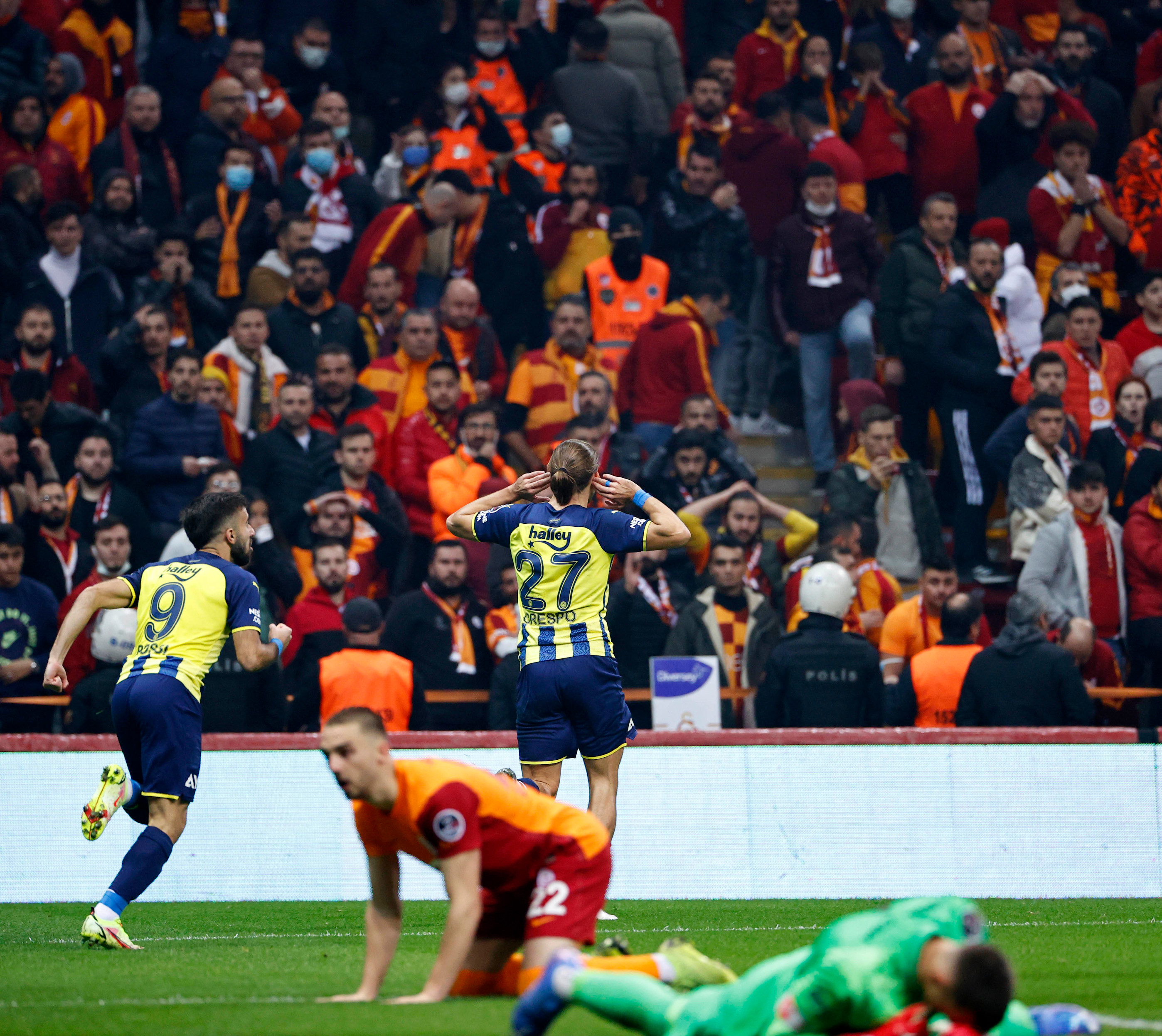 Miguel Crespo, geçtiğimiz sezon Galatasaray deplasmanında attığı golle takımına galibiyeti getirmiş ve o mücadeleden sonra takımın vazgeçilmez isimlerinden biri olmuştu.