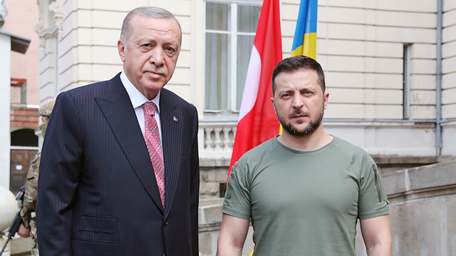 Cumhurbaşkanı Erdoğan ile Ukrayna Devlet Başkanı Zelenskiy