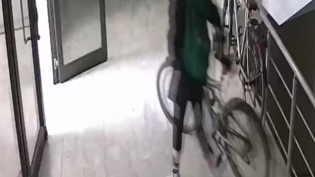 Düzce'de vitessiz bisikleti bırakıp vitesli olanı çaldı
