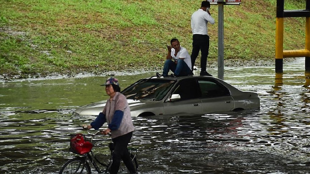 وفاة 16 شخصا وفقدان 36 في فيضانات غربي الصين