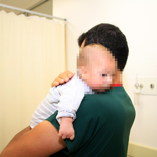Babasının kaçırıp hastaneye bıraktığı beş aylık Arel bebek, ailesine teslim edildi