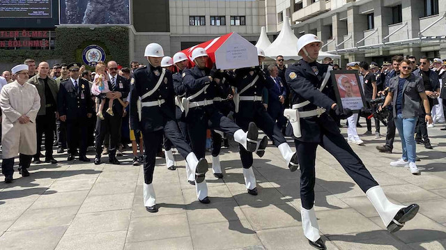 Şehit bekçi Oltan Koca için İstanbul İl Emniyet Müdürlüğünde tören düzenlendi