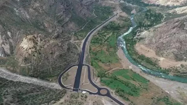 Yusufeli Baraj yolu tamamlanıyor.
