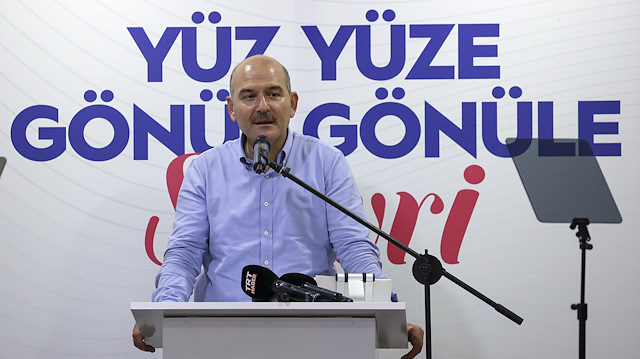 İçişleri Bakanı Soylu, Silivri'de STK temsilcileri ve muhtarlarla buluştu.