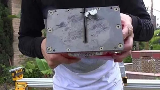 Uçaklar kaza geçirdiklerinde ilk ulaşılan alet, kara kutu.