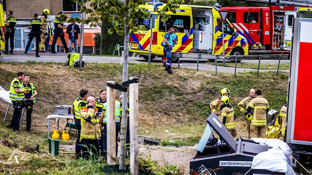 Hollanda’daki kamyon kazasında can kaybı 6’ya yükseldi