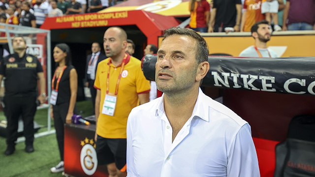 Okan Buruk, Galatasaray'ın başında 4. maçına çıktı.
