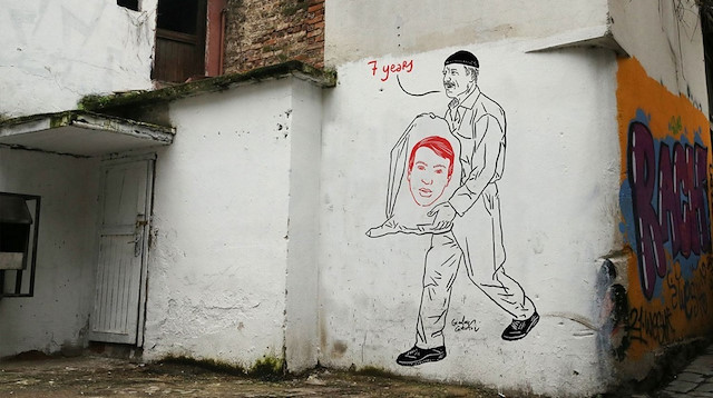 İtalyan sanatçı Gianluca Costantini'nin İstanbul'da bir duvara çizdiği resim.
