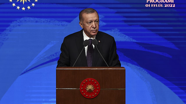 Cumhurbaşkanı Erdoğan: Öğretmenlik sıradan bir memurluk değildir