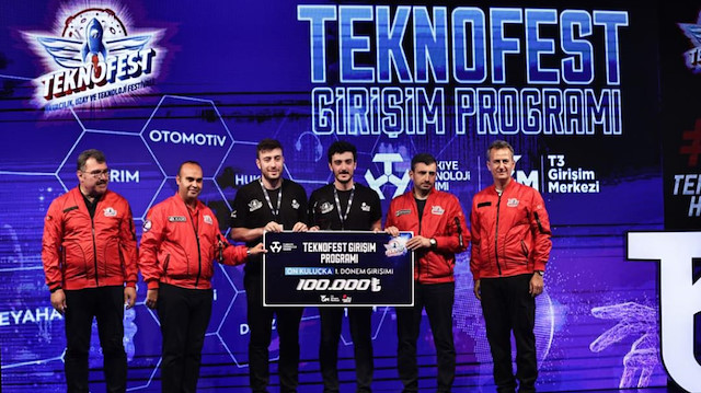 TEKNOFEST’te Türkiye’nin ilk büyük ölçekli teslimat robotuna hibe desteği