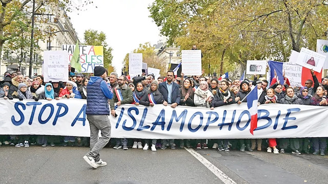 Fransa imamları sınır dışı ediyor