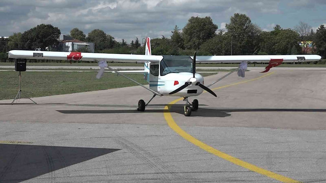 Troy T200 yerli eğitim uçağı