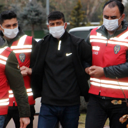 7 aylık hamile Raziye’yi yüzünden ve göğsünden vurdu: Cinayetin sebebi kan dondurdu