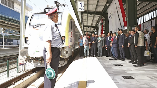 4. “İyilik Treni” için dün tarihi Ankara Garı’nda tören düzenlendi.
