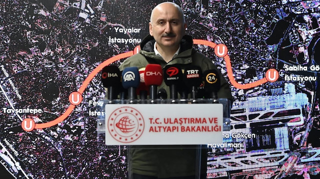 Ulaştırma ve Altyapı Bakanı Adil Karaismailoğlu .