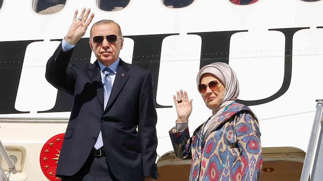 Cumhurbaşkanı Erdoğan ve eşi Emine Erdoğan