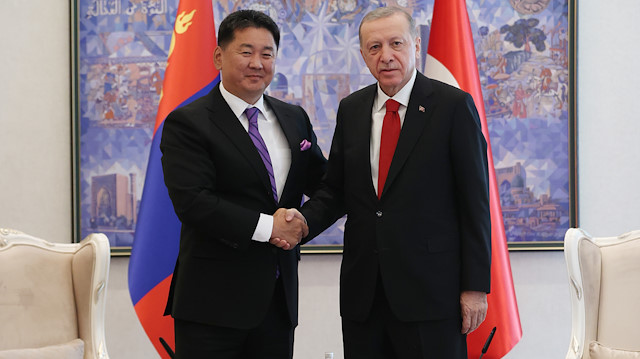 Cumhurbaşkanı Recep Tayyip Erdoğan ve Moğolistan Cumhurbaşkanı Ukhnaagiin Khurelsukh.