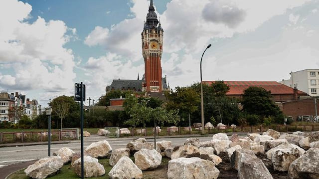 Belediyenin kaya parçaları için 45 bin euro bütçe ayırdığı kaydedildi.