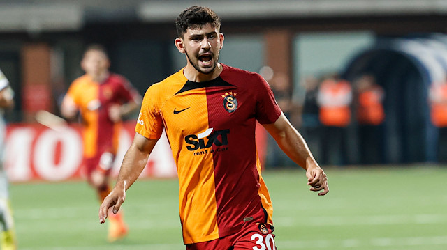 Yusuf Demir, Galatasaray formasıyla 2 maçta 40 dakika süre aldı. 