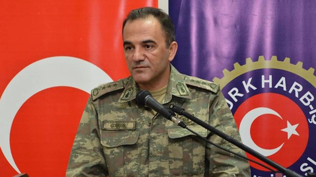 28 Şubat kafası hortladı:  Albay askeri fabrikada başörtüsünü yasakladı